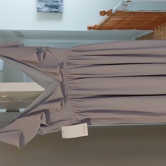 NWT TOBI bridemaid/ Prom maxi dress. Size xs. - Picture 6 of 7